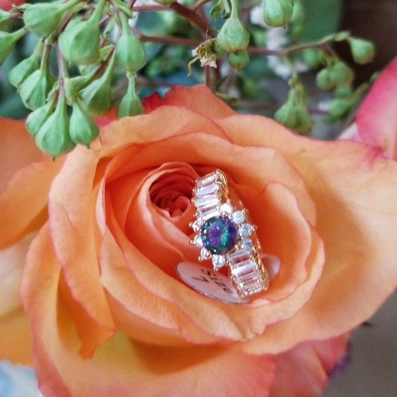 - Elegant Yellow gold litmus stone - Picture 6 of 8